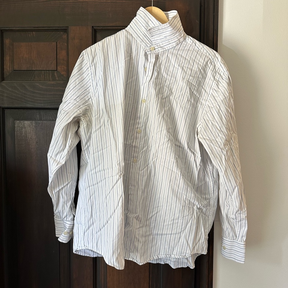 Banana Republic White Casual Button Down Shirt